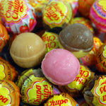 Chupa Chups Lollipop MILKY mit Karamell, Erdbeer-Sahne und Kakao-Vanille, 100er